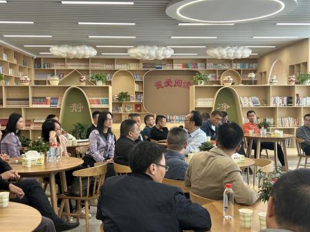 专业引领共研习，互动交流助成长——饶平县教育系统领导干部和高层次人才专业能力提升班到大望学校交流