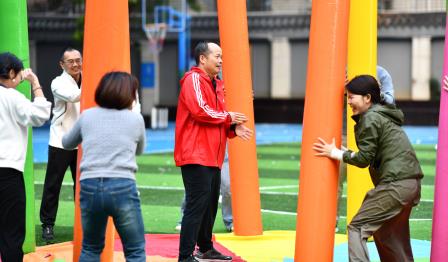 趣享运动，“燃”动冬日 ——深圳市靖轩小学举办教职工趣味运动会
