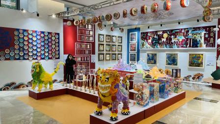 续敦煌华韵 展学子艺风 —— 深圳市罗湖区教科院实验教育集团中小贯通美育浸润学生主题创作展开幕
