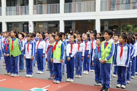 宪法和我的故事 ——深圳市泰宁小学开展第七个“宪法宣传周”活动