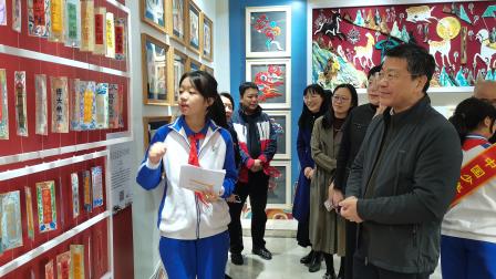 淘金山小学敦煌系列作品展精彩亮相