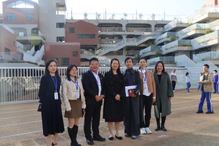 【外向融合】区文体局马瑛局长一行莅临罗湖外语小学调研校馆合作项目