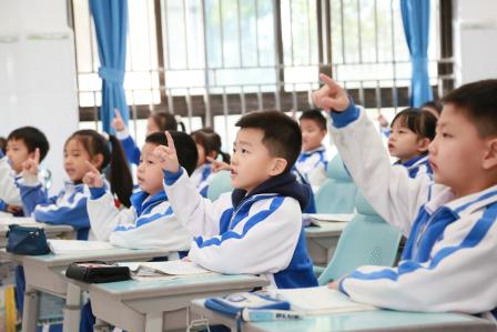 常规有序，从“一”开始——深圳市莲南教育集团安芳小学开展一年级学生常规展示活动