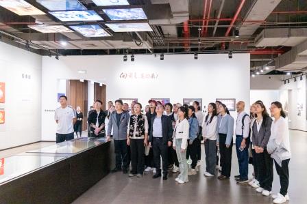 廉洁从教薪火传 学思践悟担使命 —— 罗湖外语实验学校党支部开展主题党日活动