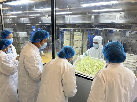 监督提升午餐品质，助力学校高质发展——新秀小学家校联合检查配餐公司日常运行