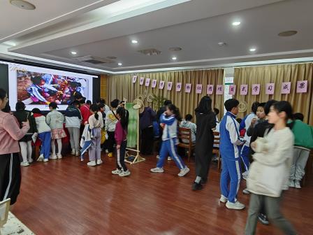 寻药香古韵，启文化新程——深圳市东晓小学药用植物社团项目式学习成果展暨草药游园会成功举办