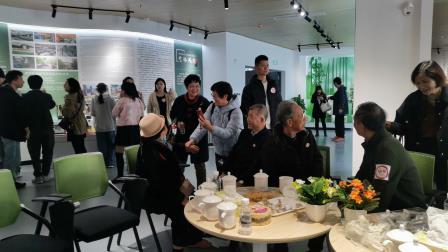 共忆校园时光，再续校友情谊——深圳市翠竹外国语实验学校退休教师及校友返校日活动成功举办