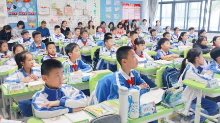 名师引领前行，助推教师成长——湖贝小学举办青年教师教学能力提升教研活动