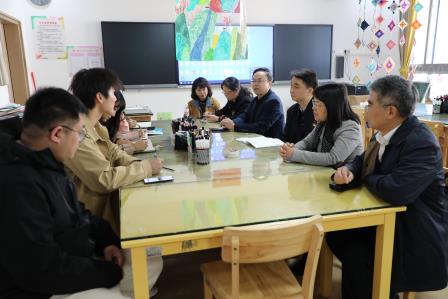 “技术与空间双新，助力实现火箭梦”——螺岭科学老师在融智课堂开展放飞火箭科学课