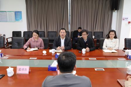 罗湖区副区长刘楚文带队调研罗湖教科院附属学校