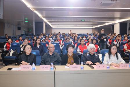 彰显青春担当，共筑无烟未来——翠园文锦中学成功举办“控烟侠成长计划”第三期结营活动