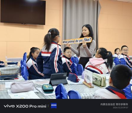 双向奔赴，共启新篇——深圳市水田小学在粤鄂两地教育合作活动中展现风采