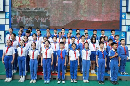 书香满校园，智慧正扬帆——深圳市水田小学开展“书香润泽校园，经典启迪人生”读书月主题活动