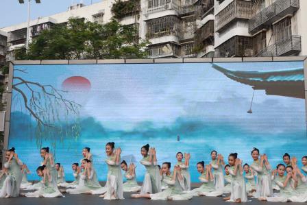 “音”你出彩 闪耀未来——深圳市红桂小学开展新年音乐会暨 2025 元旦庆祝活动