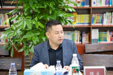 数智融合课题领，教育转型共前行 —— 罗湖区教育科学“十四五”规划“数字化转型共同体”小课题开题论证会在罗外实验圆满举行