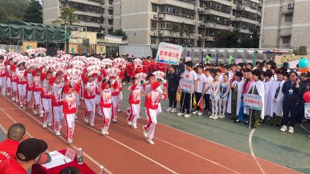 活力飞扬  梦想起航——新华外国语学校举行第十届体育文化节暨田径运动会