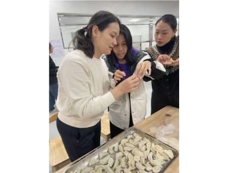 丹心筑梦结硕果，启智育心绽芬芳——深圳市莲南教育集团安芳小学期末教师总结会圆满举行