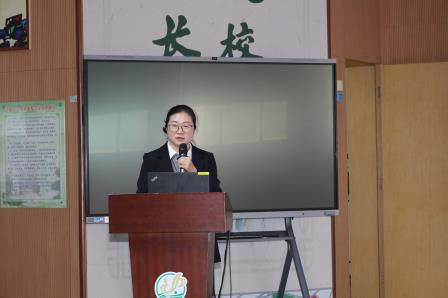 草埔小学举办家委工作表彰大会