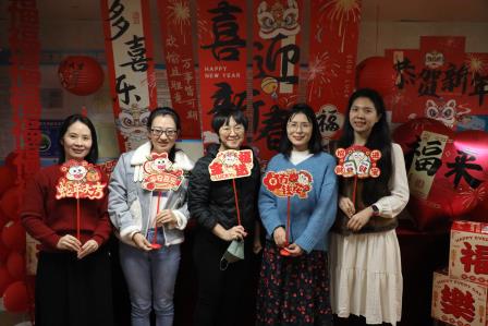 饺子飘香迎新春，携手奋进谱新篇——深圳市水田小学举办2025年迎新年教职工饺子造型创意活动