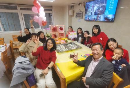 饺子飘香迎新春，携手奋进谱新篇——深圳市水田小学举办2025年迎新年教职工饺子造型创意活动