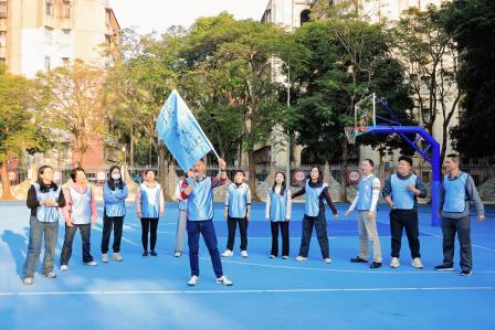 新秀小学举行教师“欢乐大闯关”活动共筑团队新风貌