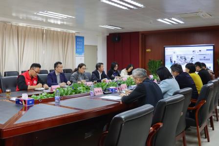 人大代表入校调研，共谋教育发展新篇——翠园文锦中学迎接罗湖区人大代表入校调研