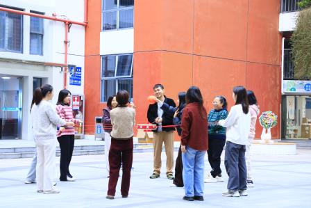 深圳市仙桐实验小学举行2025“迎新”教职工趣味运动会