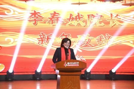 桂园中学的这场联欢会超燃！罗湖教育人的梦幻联动！