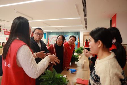 肇庆市怀集县教师团队到桂园中学开展家庭教育交流活动