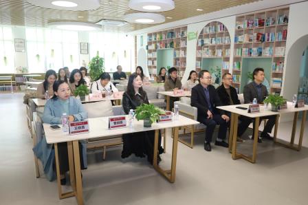 徐军名师工作室举行挂牌仪式暨首次教研活动成功