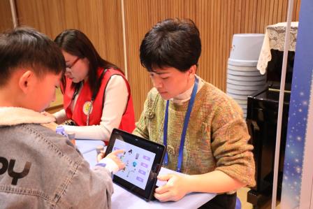 开放测评趣味多，多元评价助成长——深圳市水田小学开展低年段开放性评价活动