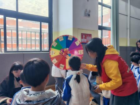 灵蛇迎春至，测评启新程 —深圳市梧桐小学开展一、二年级综合素养评价活动