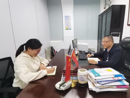 深圳市罗湖区滨河实验中学党支部广泛开展谈心谈话活动|谈话谈心凝人心   同心同行踏征程