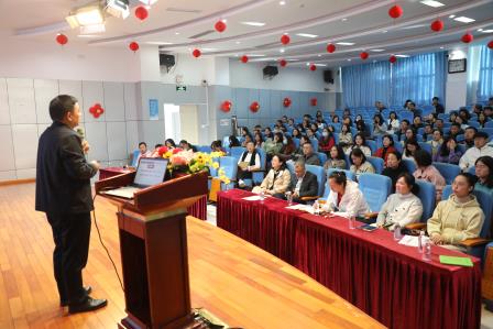 深圳市罗湖区滨河实验中学召开2024-2025学年第二学期教职工大会｜凝心聚力抓质量，守正创新铸华章
