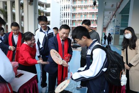 以“春”之名义，感知数智时代欢跳的脉搏|滨实书记、校长思政第一课
