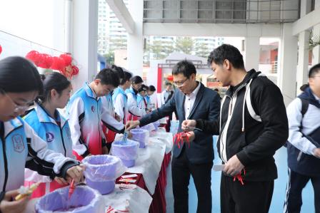 深圳市罗湖区滨河实验中学举行2025年春季开学迎新活动与开学典礼｜春日启航，滨实逐梦