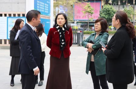 严督实导保安全，凝心聚力迎开学——罗湖区区委区政府领导赴翠园文锦中学督导调研