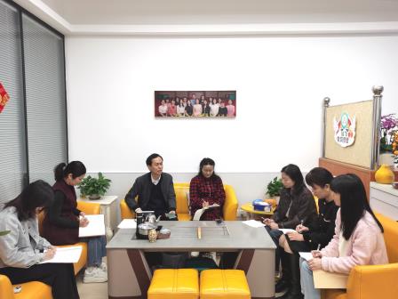 凝心聚力绘教育新篇章——深圳市东晓小学召开新学期校级名师工作室工作部署会议