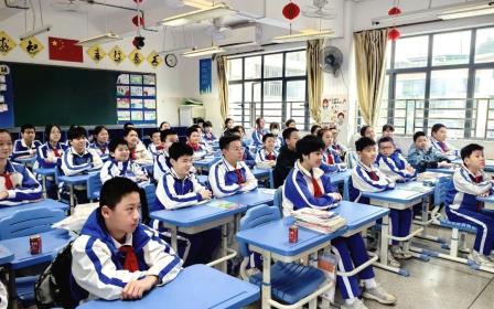 深圳市怡景小学开展2024~2025学年第二学期“开学第一课”