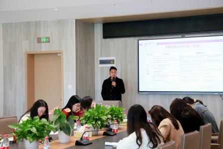 灵蛇聚力育新人，润德启智谱华章——深圳市莲南教育集团安芳小学召开新学期班主任工作会议