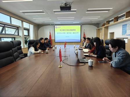 深圳少儿图书馆馆长宋卫深入指导罗湖外语小学图书馆建设 