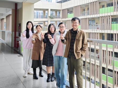 罗湖教科院附属学校侯悦老师课例《百家争鸣》荣获国家级精品课