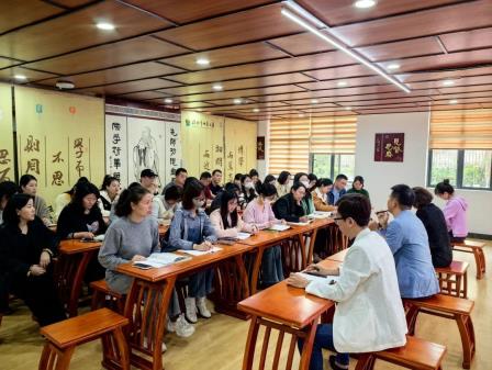 深圳市怡景小学召开安全工作会议