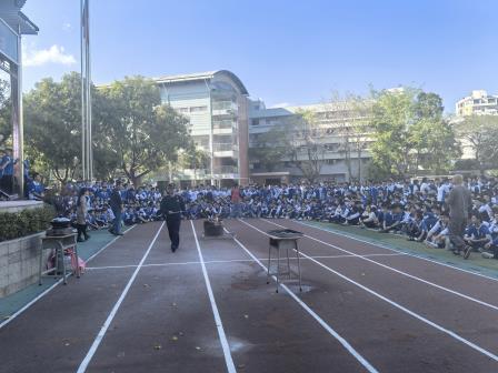 罗湖外语实验学校开展2025年消防演练活动