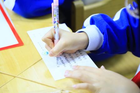 深圳市仙桐实验小学校长思政课：感受非遗里的“中国心跳”