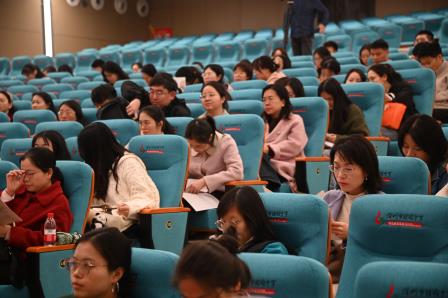 罗湖区初中历史“教学评”一体化实践探索活动在桂园中学举行