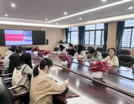 深耕教研启新程 AI赋能育新篇——布心小学召开新学期语文教研工作会议