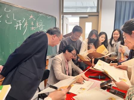 一支粉笔承师道  横竖撇捺见初心 ——深圳市东晓小学开展写字教育专题培训活动