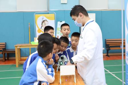 “睛” 彩世界，从 “眼” 开始 ——深圳市红桂小学开展预防近视科普活动