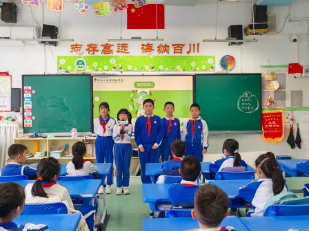 植此青绿，守护山河  ——深圳市螺岭外国语实验学校开展第五周升旗课程展示活动